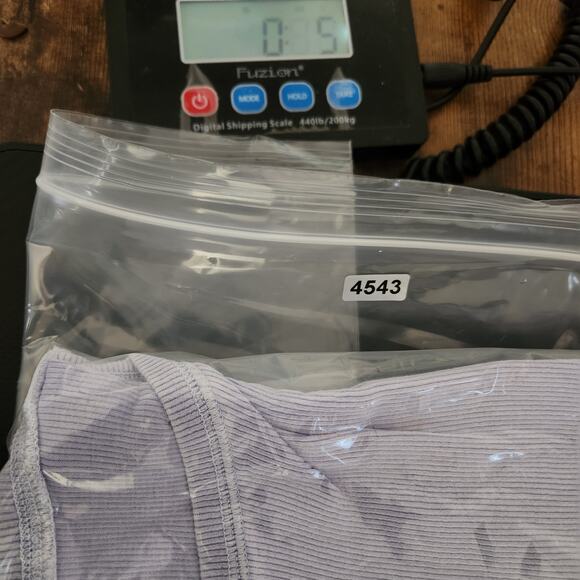 Seriously Soft Aeropostale Baby Dee Top Womens L Lilac Sun Graphic Cropped - Picture 16 of 16